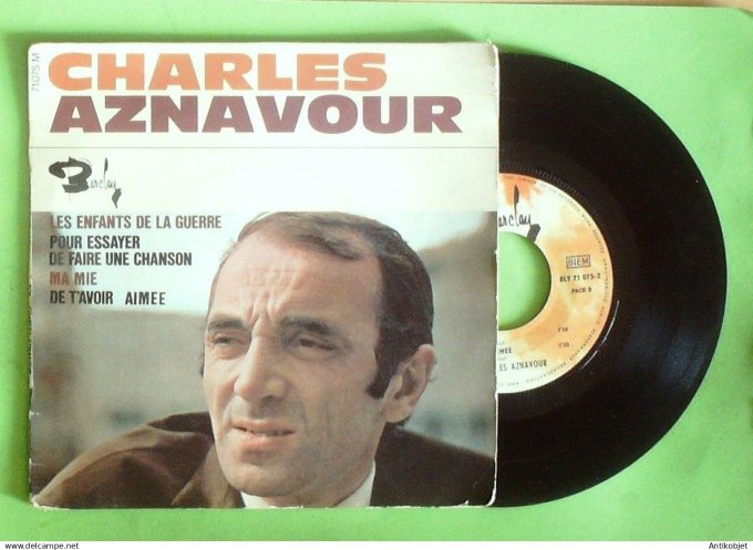 Aznavour Charles 45T EP Les enfants de la guerre 1966