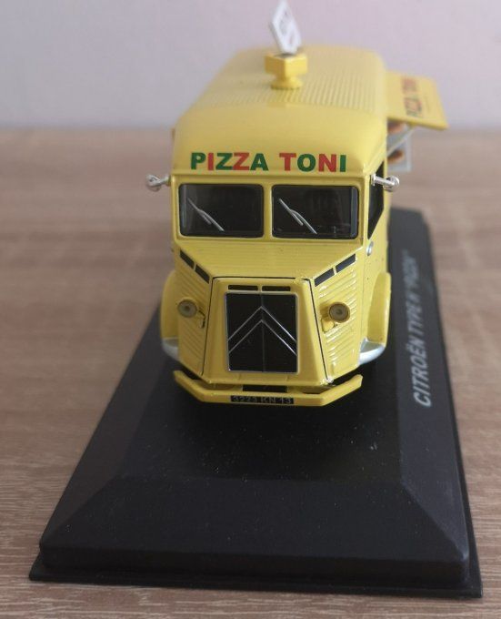 Citroen Type H Pizza