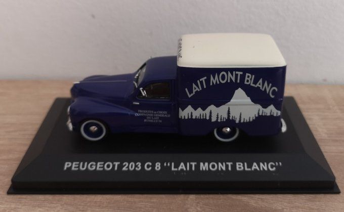 Peugeot 203 C 8 camionnette Lait Mont Blanc